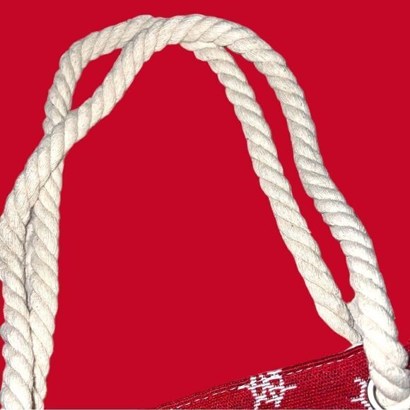 Christmas tote bag!! Nwot! Large capacity! Great for the holidays! - Picture 5 of 9